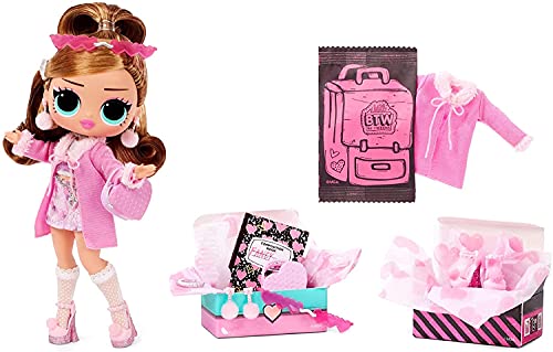 Tweens Fashion Doll with 15 Surprises 6 inches B945186