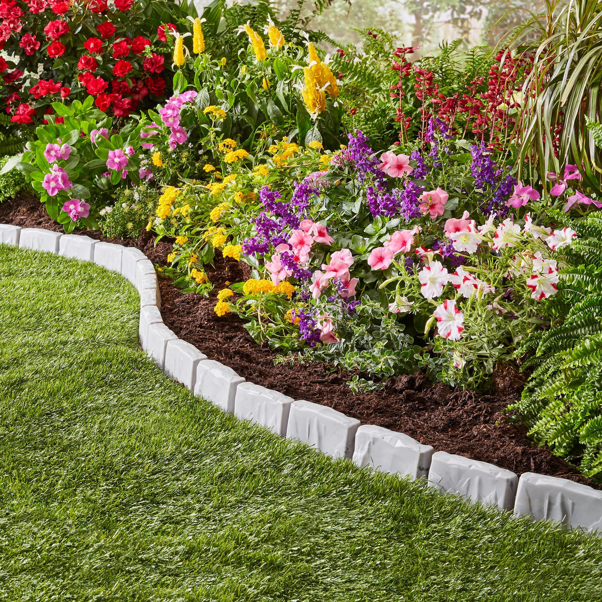 Faux Stone No-Dig Landscape Edging 10-ft. Plastic Gray T3130