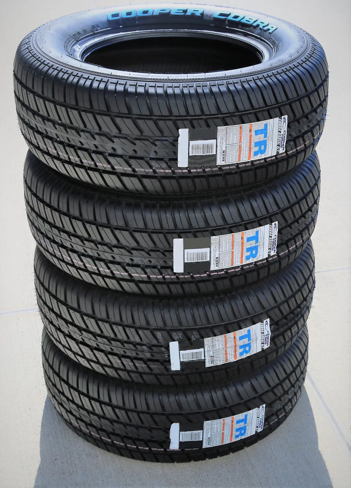 Set of 4 All Season Tires S192512