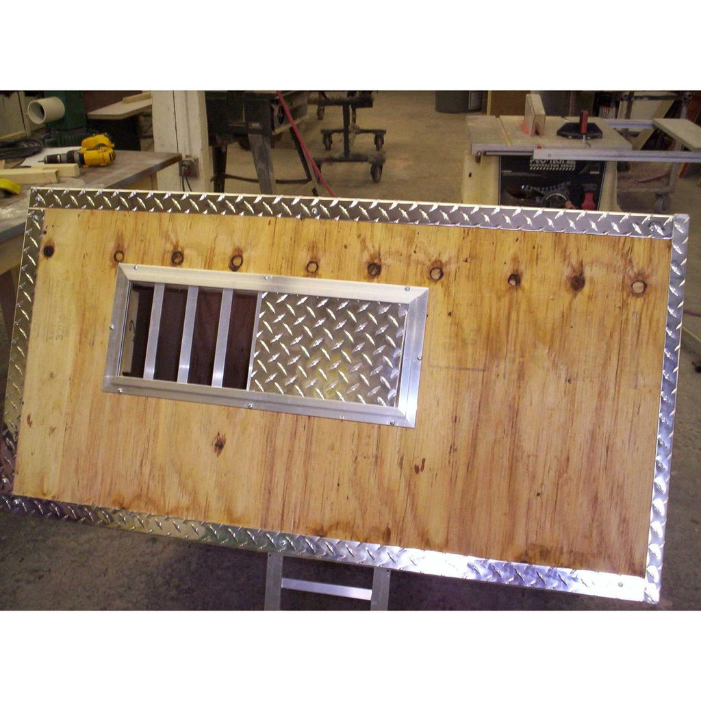 Dog Box C484