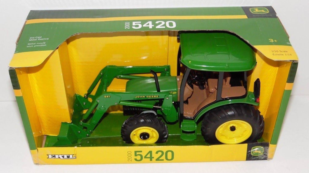 Green Tractor with Cab Loader D7138