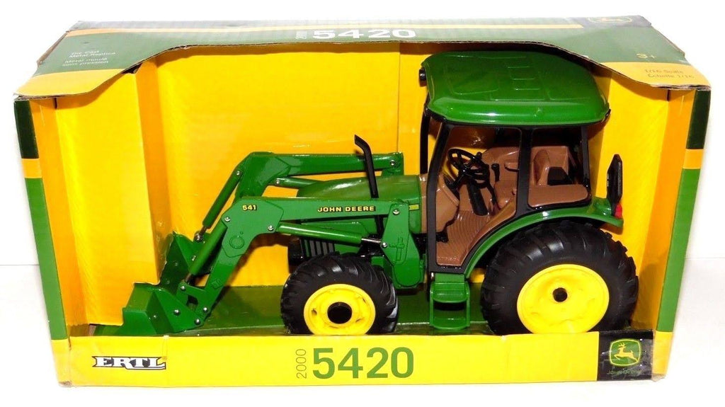 Green Tractor with Cab Loader D7138