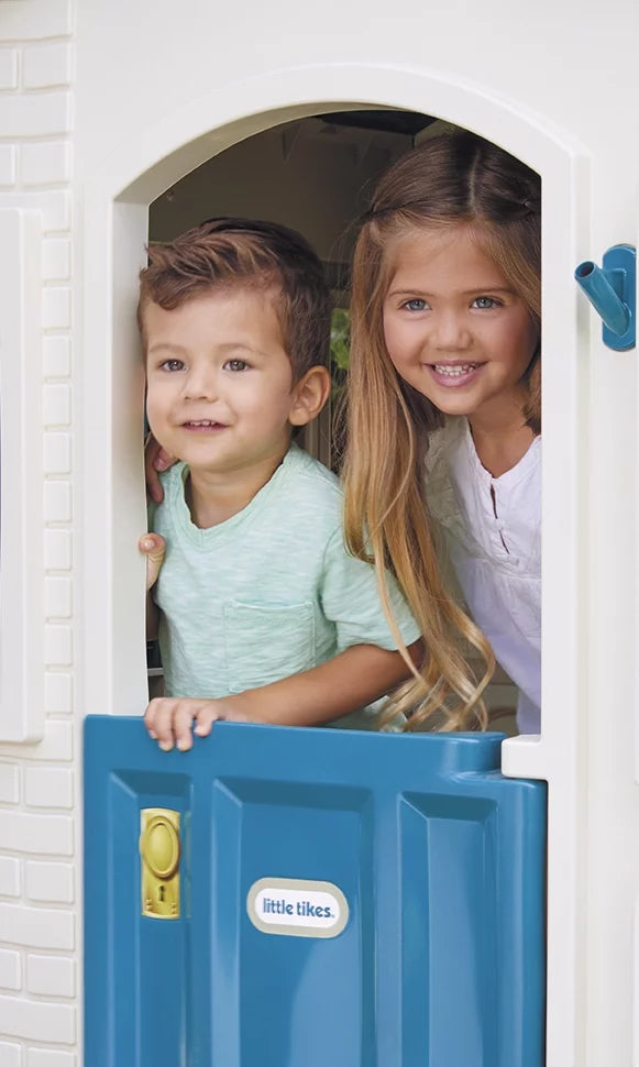 Blue Kids Pretend Playhouse with Working Door and Windows Q12893