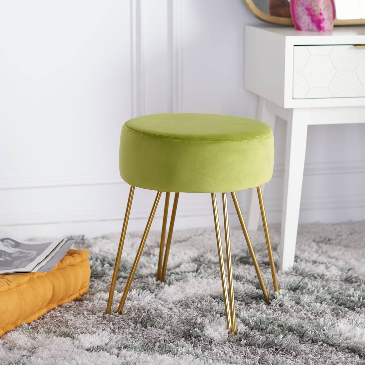 Round Ottoman M97827