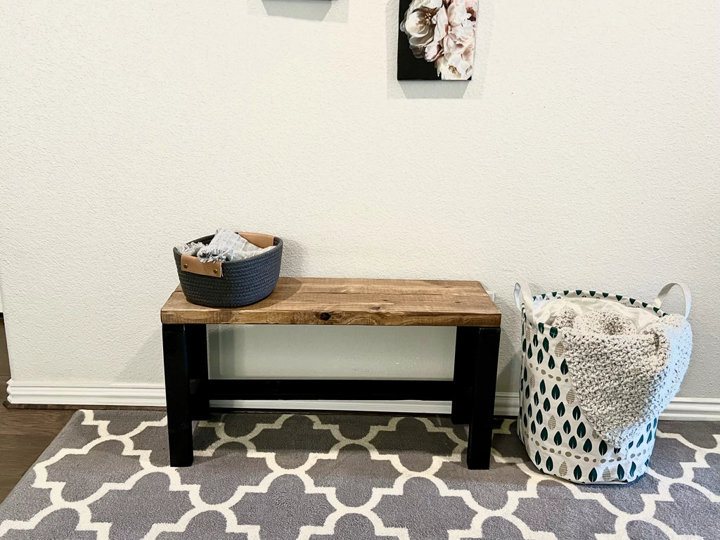 Two Tone Solid Pine Wood Entryway Accent Bench O980479