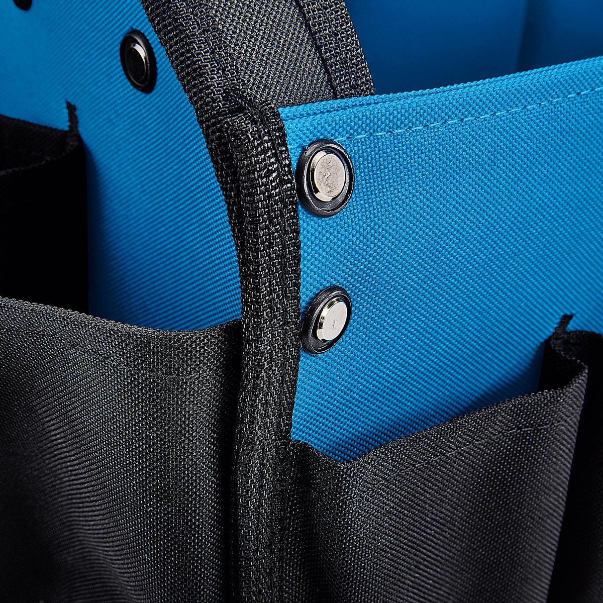 17 in. Tool Tote with 19 Pockets Y530