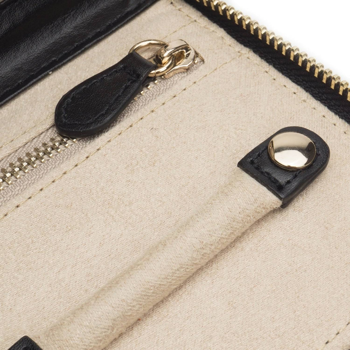 Black Travel Case M781983