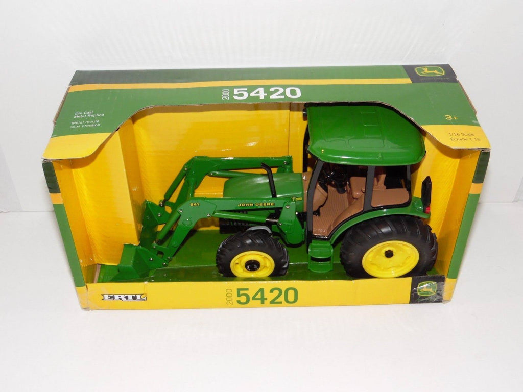 Green Tractor with Cab Loader D7138