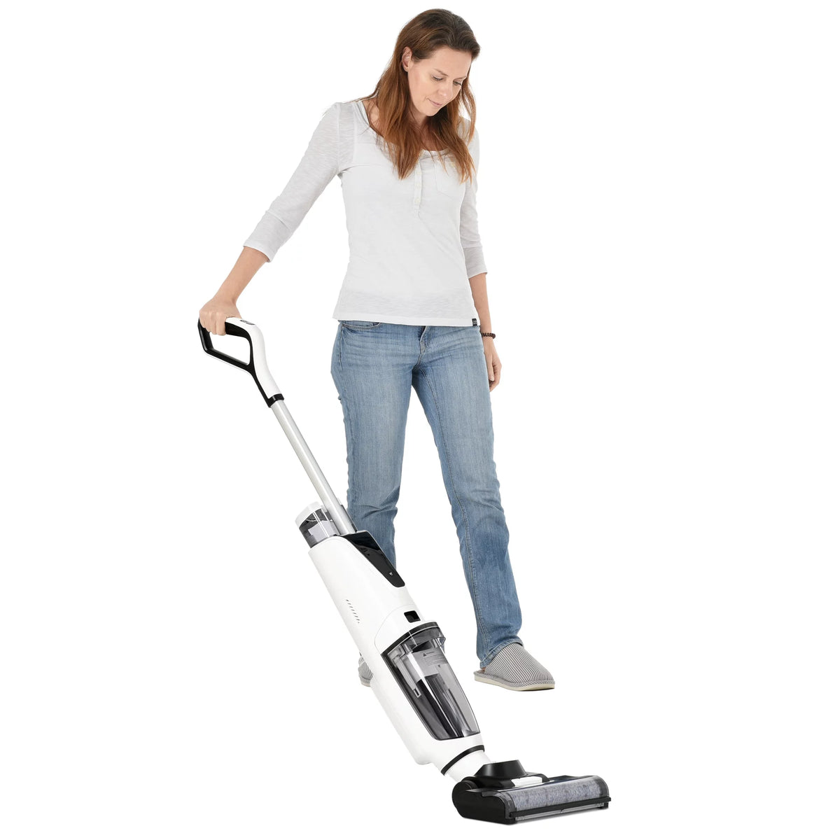 Wireless Wet/Dry Vacuum Cleaner with Two Tank System and LED Display I832