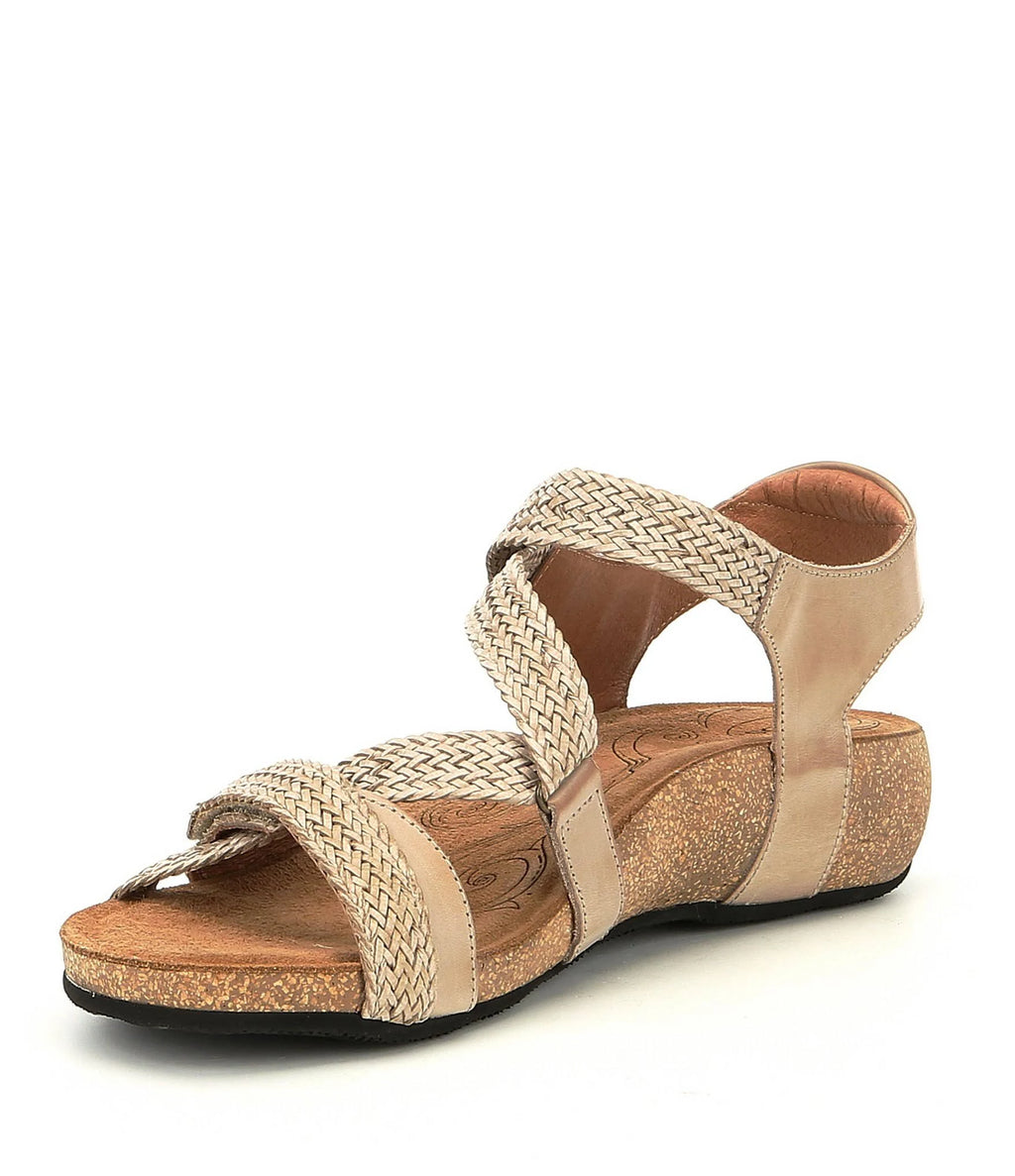 Cantaloupe Shoes X75054