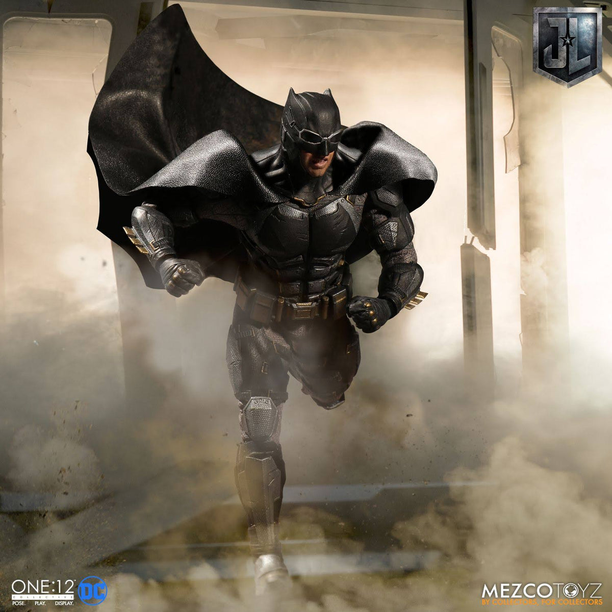 Tactical Suit Batman Action Figure S924121