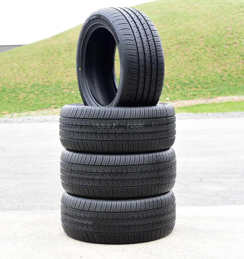 Set of 4 255/40R18 99Y XL High Performance Tires Y20603
