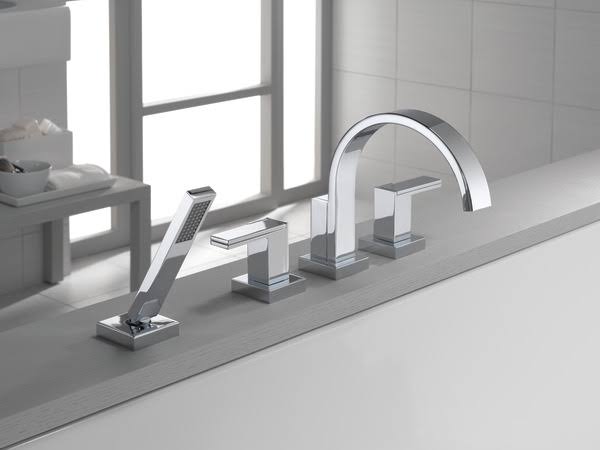 Roman Tub Trim with Hand Shower Y89789