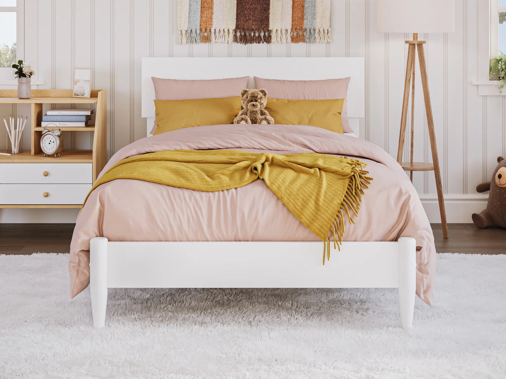 White Twin Solid Wood Platform Bed M577