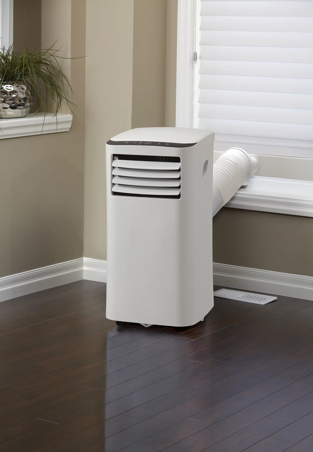 7000 BTU 3-in-1 Portable AC White R336352