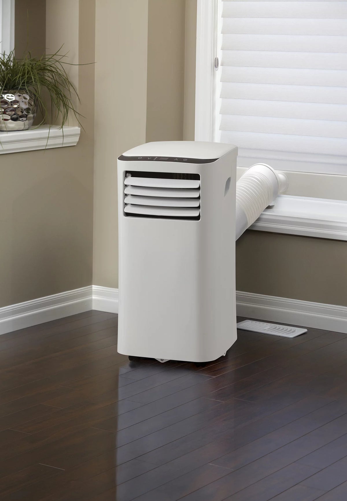 7000 BTU 3-in-1 Portable AC White R336352