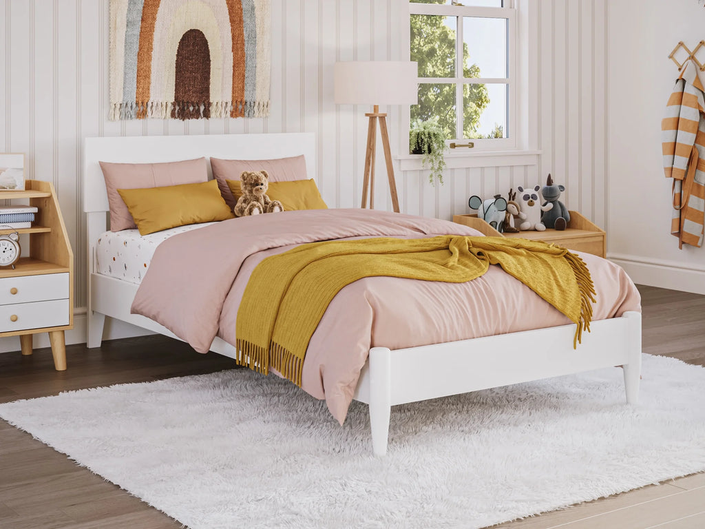 White Twin Solid Wood Platform Bed M577