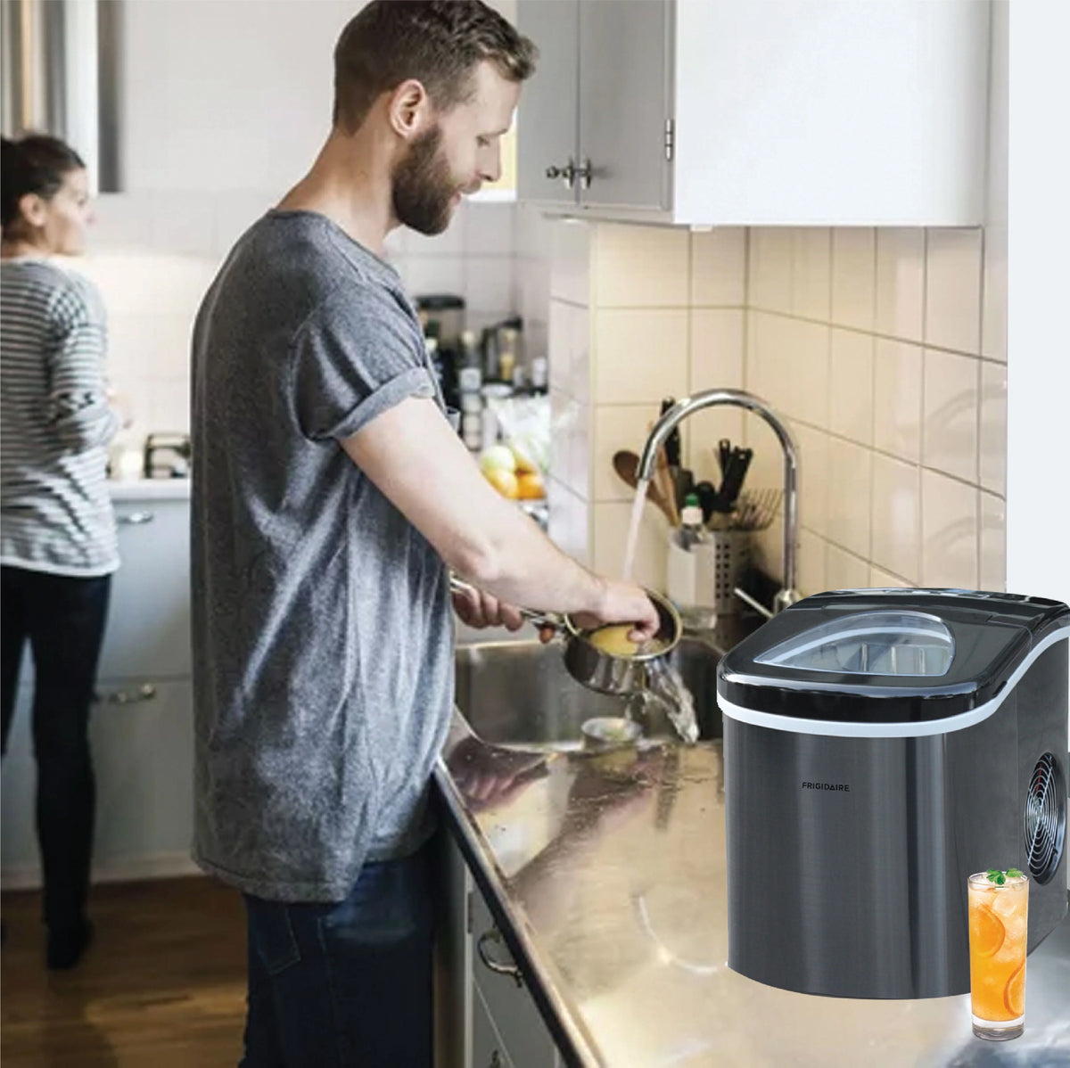 2.3 Qt. Stainless-Steel Counter Top Ice Maker Y53064