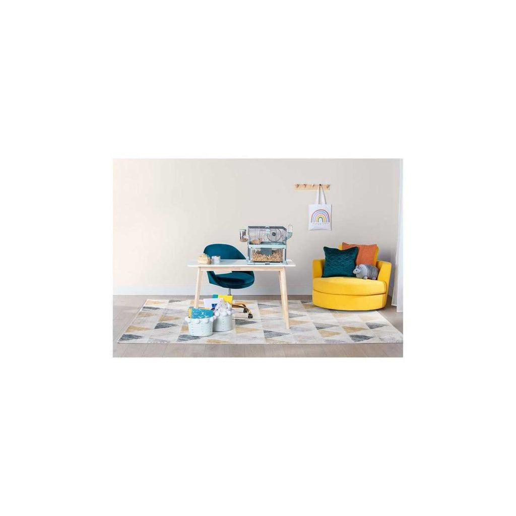 Small Pet Habitat with Wheel and Water Bottle Z9424